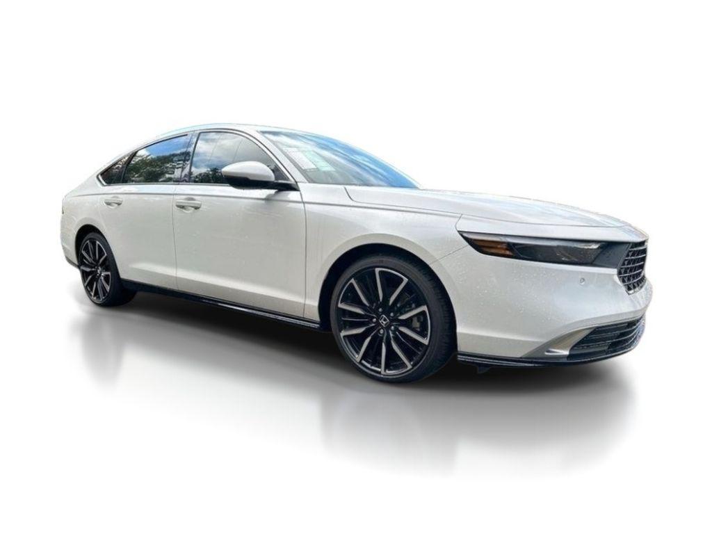 new 2025 Honda Accord Hybrid car, priced at $41,904