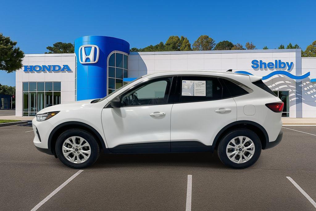 used 2024 Ford Escape car, priced at $20,399