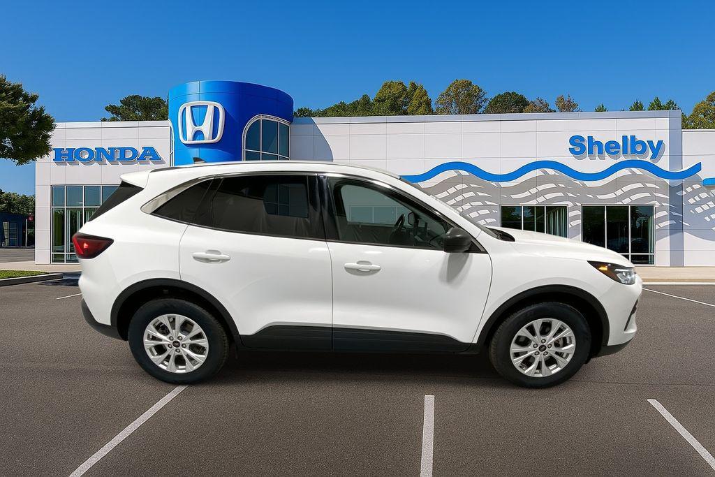 used 2024 Ford Escape car, priced at $20,399