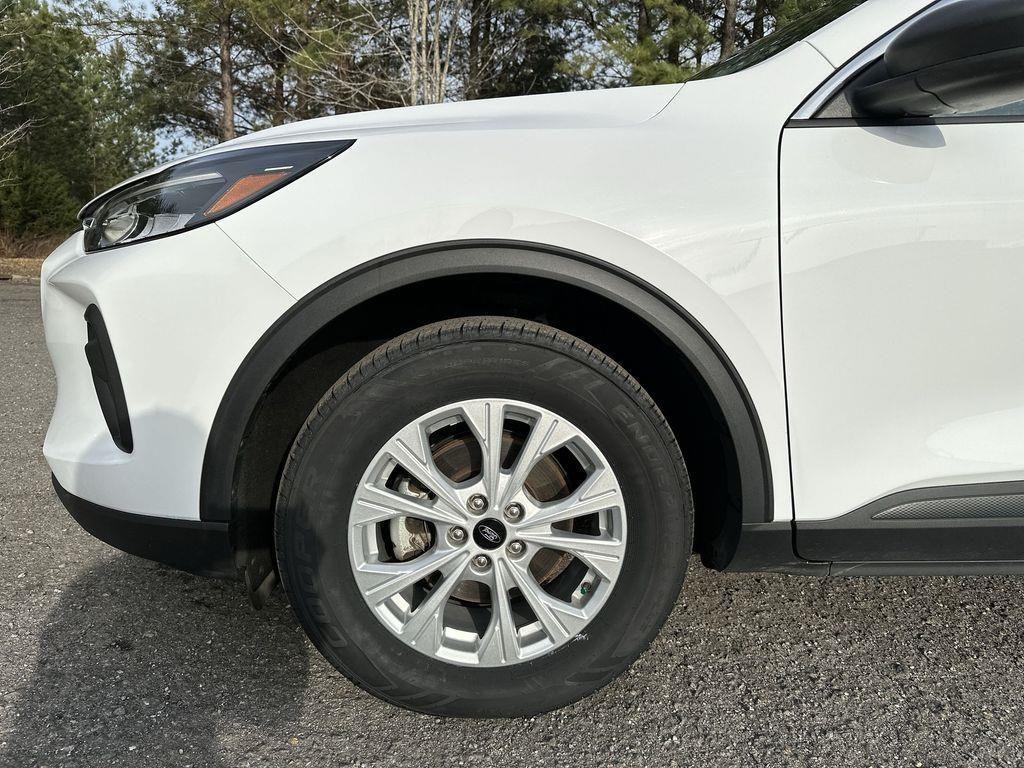 used 2024 Ford Escape car, priced at $20,790