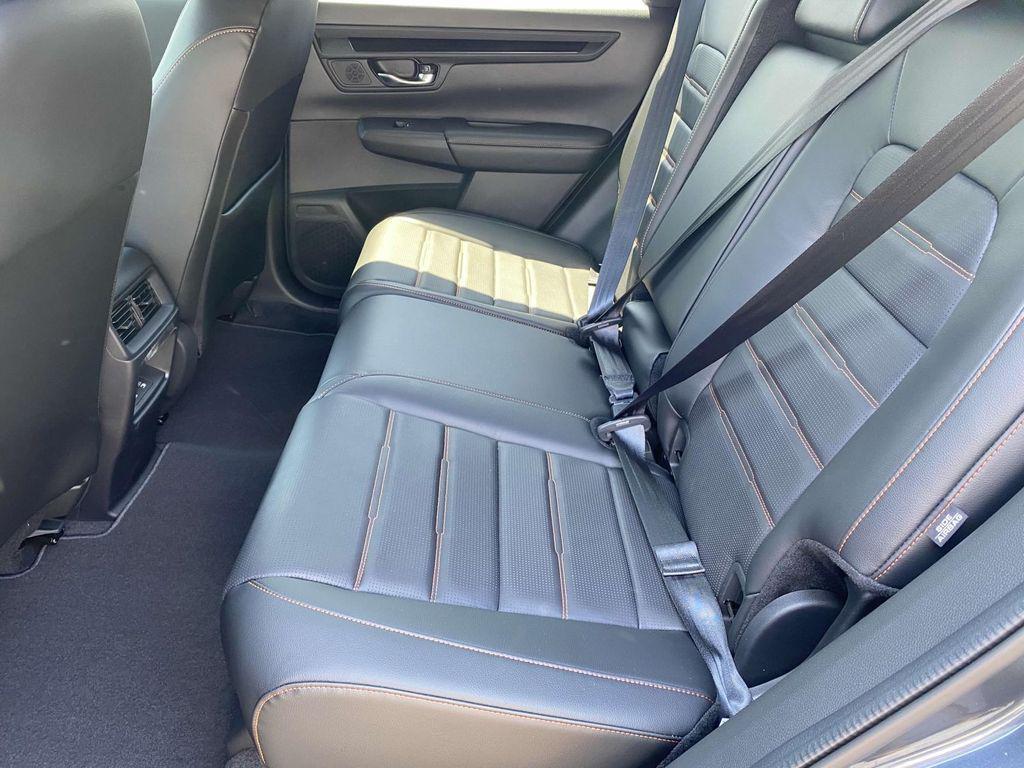 new 2025 Honda CR-V Hybrid car, priced at $37,093