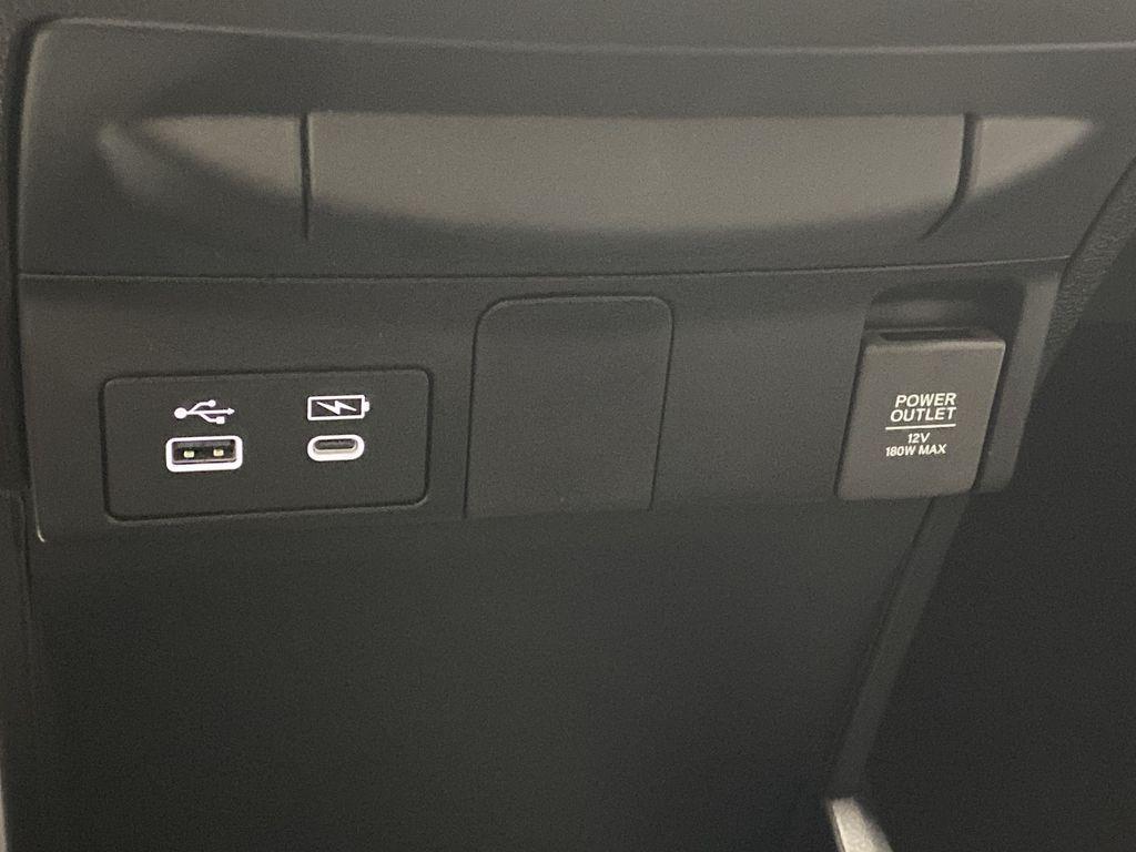 new 2026 Honda Odyssey car, priced at $43,847