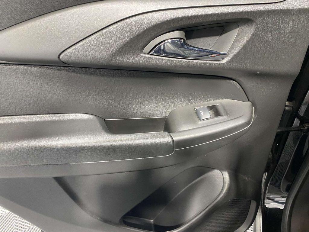 used 2023 Chevrolet TrailBlazer car, priced at $23,364