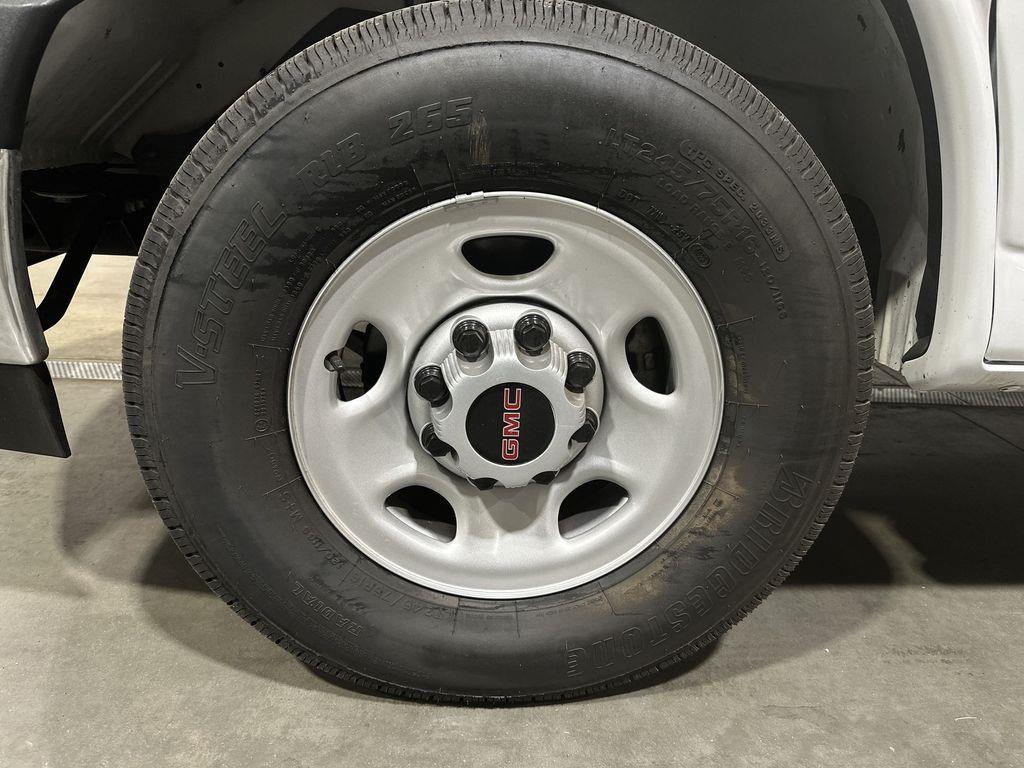 used 2024 GMC Savana 2500 car, priced at $28,107