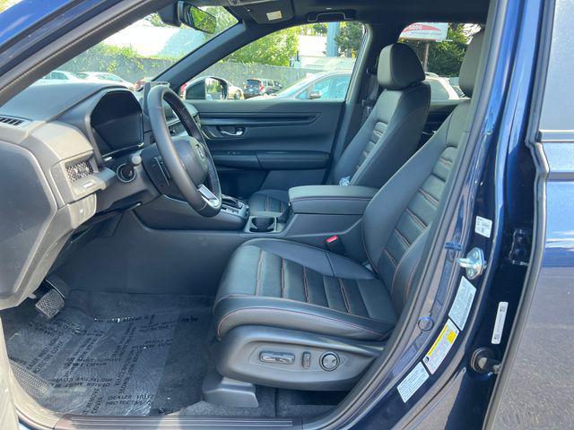 new 2026 Honda CR-V Hybrid car, priced at $41,875