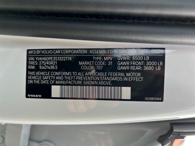 used 2025 Volvo XC90 Plug-In Hybrid car, priced at $56,000