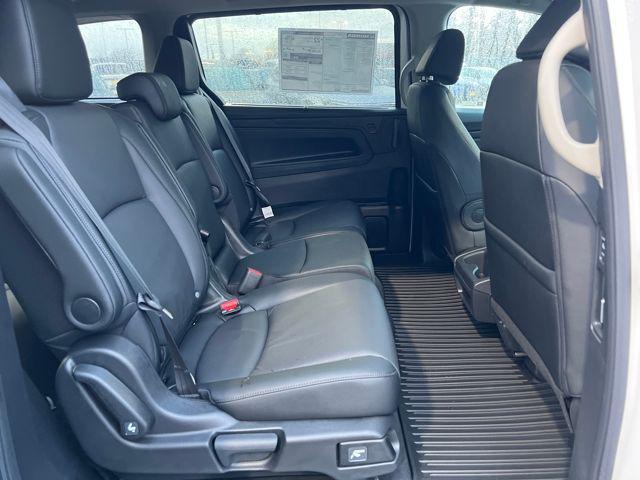 new 2026 Honda Odyssey car, priced at $41,497