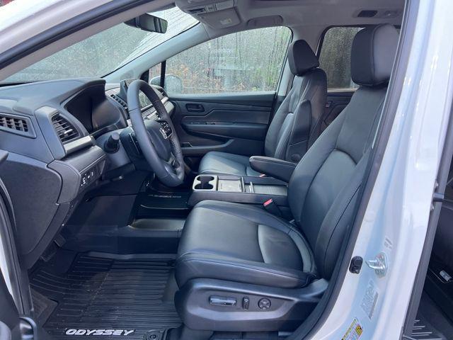 new 2026 Honda Odyssey car, priced at $41,497