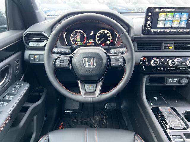 new 2025 Honda Pilot car, priced at $49,395