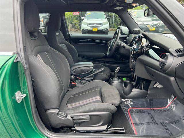 used 2022 MINI Hardtop car, priced at $27,177