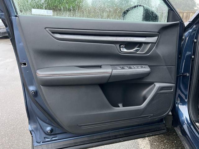 new 2026 Honda CR-V Hybrid car, priced at $37,525