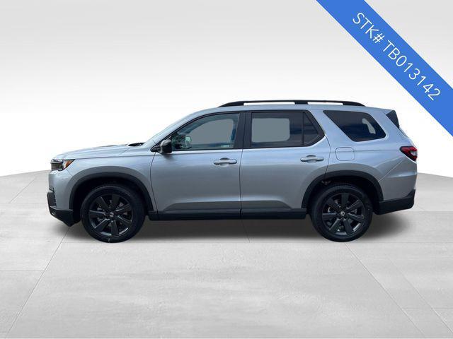 new 2026 Honda Pilot car, priced at $43,995