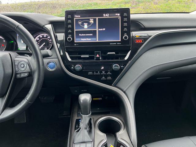 used 2024 Toyota Camry Hybrid car, priced at $28,888