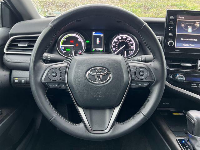 used 2024 Toyota Camry Hybrid car, priced at $28,888