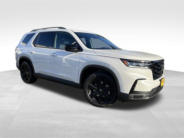 new 2025 Honda Pilot car, priced at $55,030