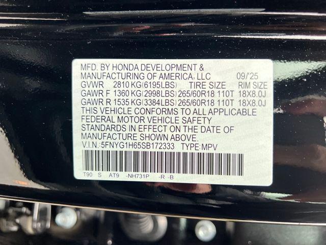 new 2025 Honda Pilot car, priced at $45,997