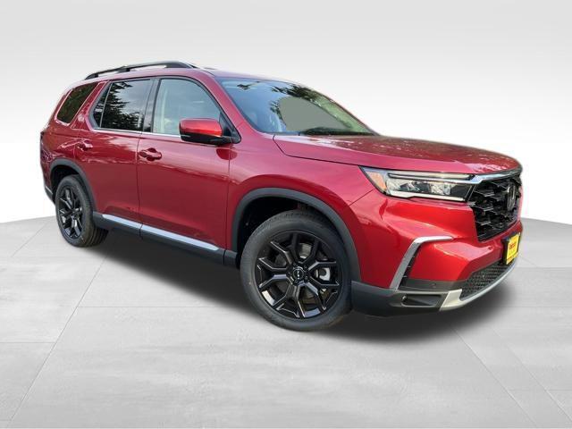 new 2025 Honda Pilot car, priced at $47,997