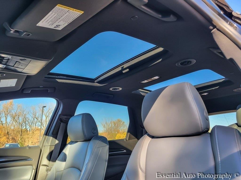 used 2023 Buick Enclave car, priced at $28,000