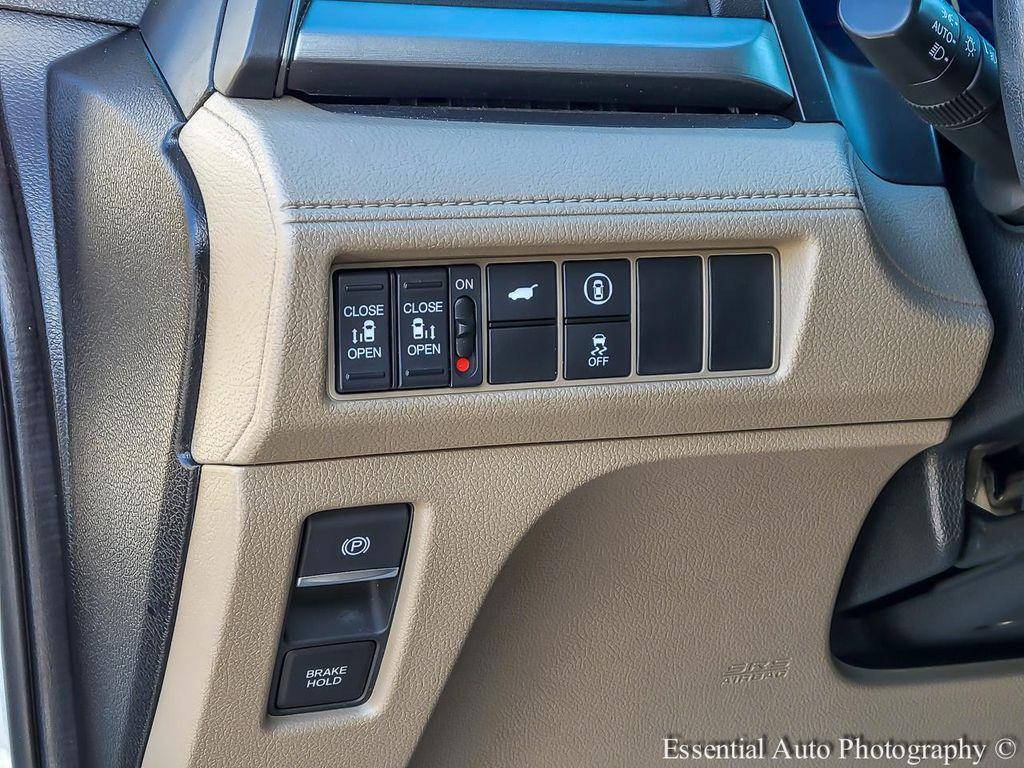 used 2024 Honda Odyssey car, priced at $28,300