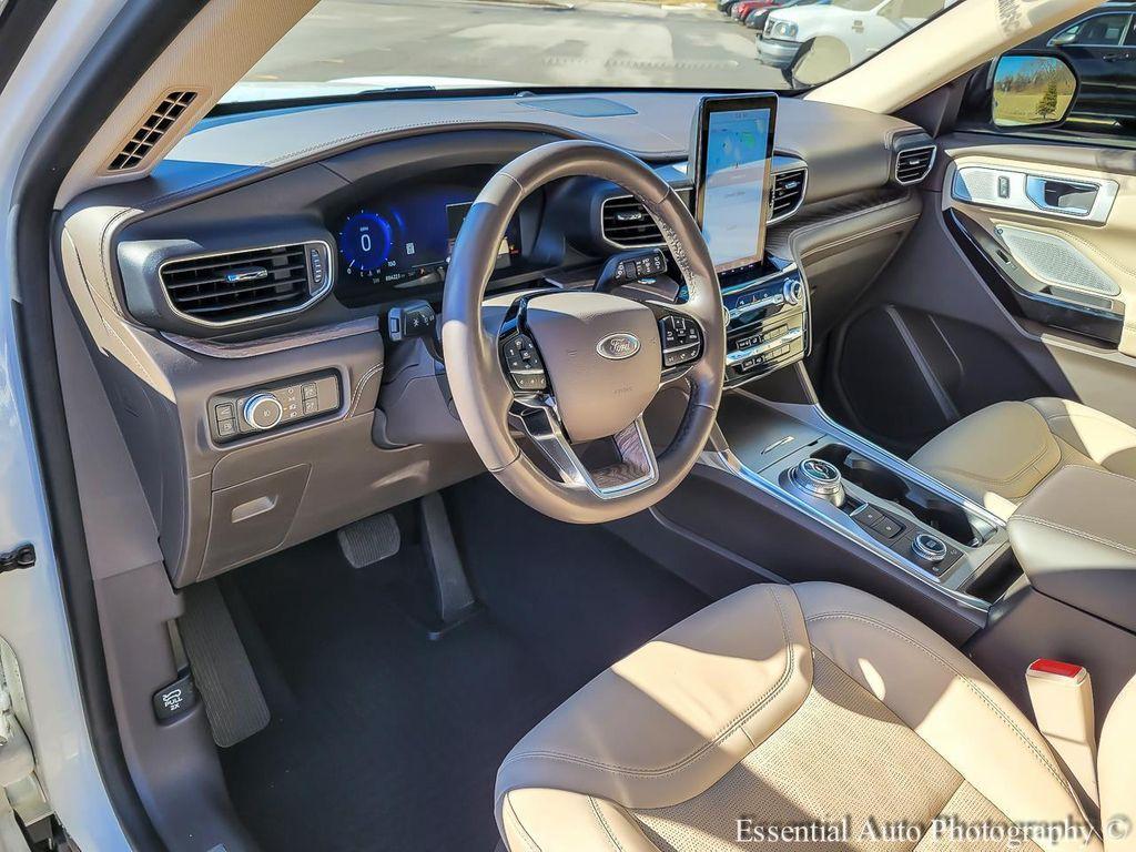 used 2022 Ford Explorer car, priced at $28,100