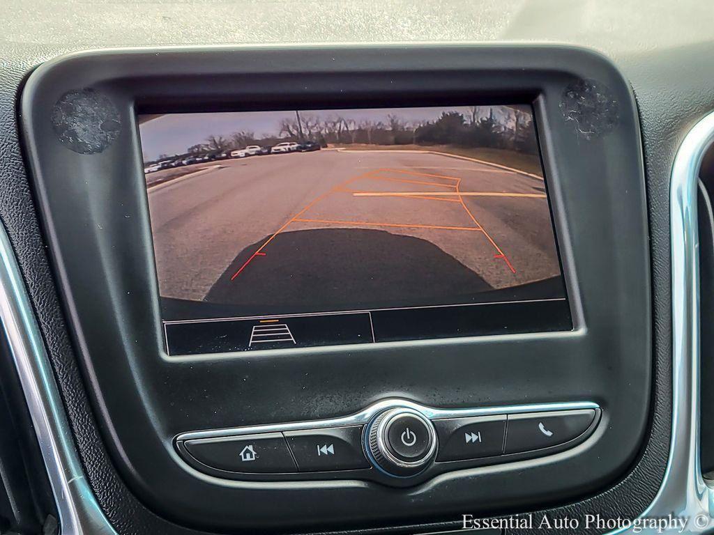 used 2022 Chevrolet Equinox car, priced at $19,300