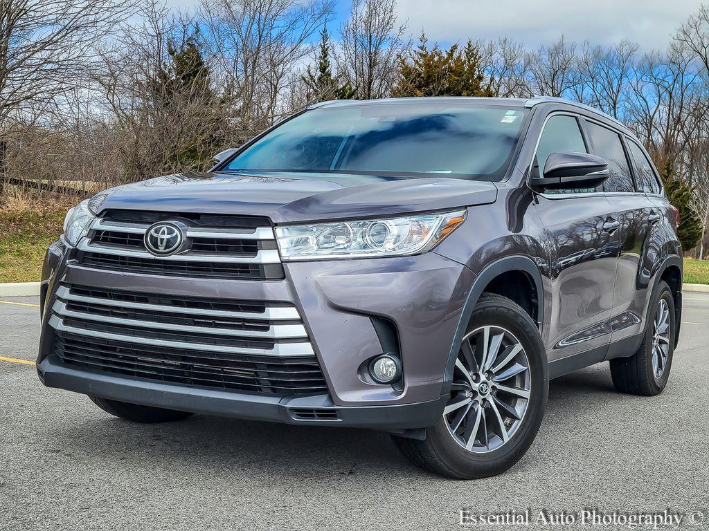 used 2019 Toyota Highlander car, priced at $25,700