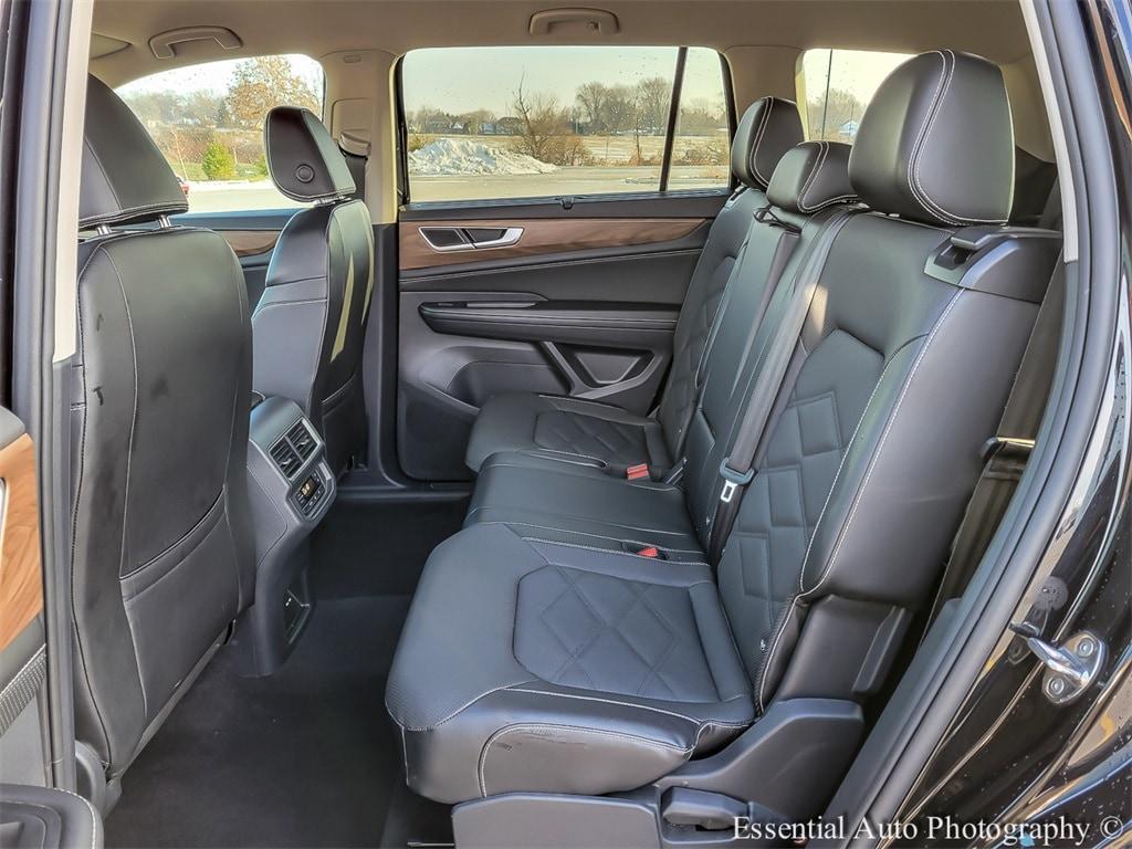 used 2024 Volkswagen Atlas car, priced at $28,500