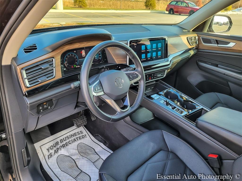 used 2024 Volkswagen Atlas car, priced at $28,500