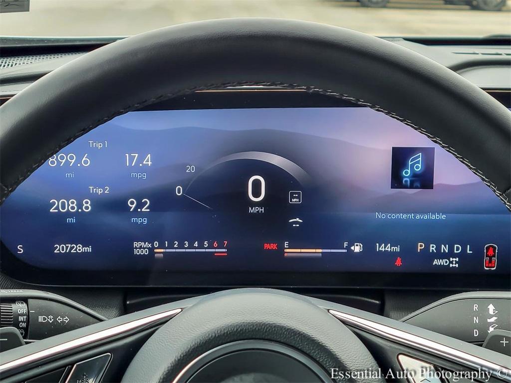 used 2025 Buick Enclave car, priced at $37,400