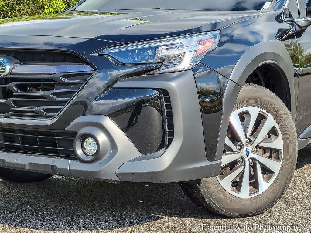 used 2025 Subaru Outback car, priced at $30,900