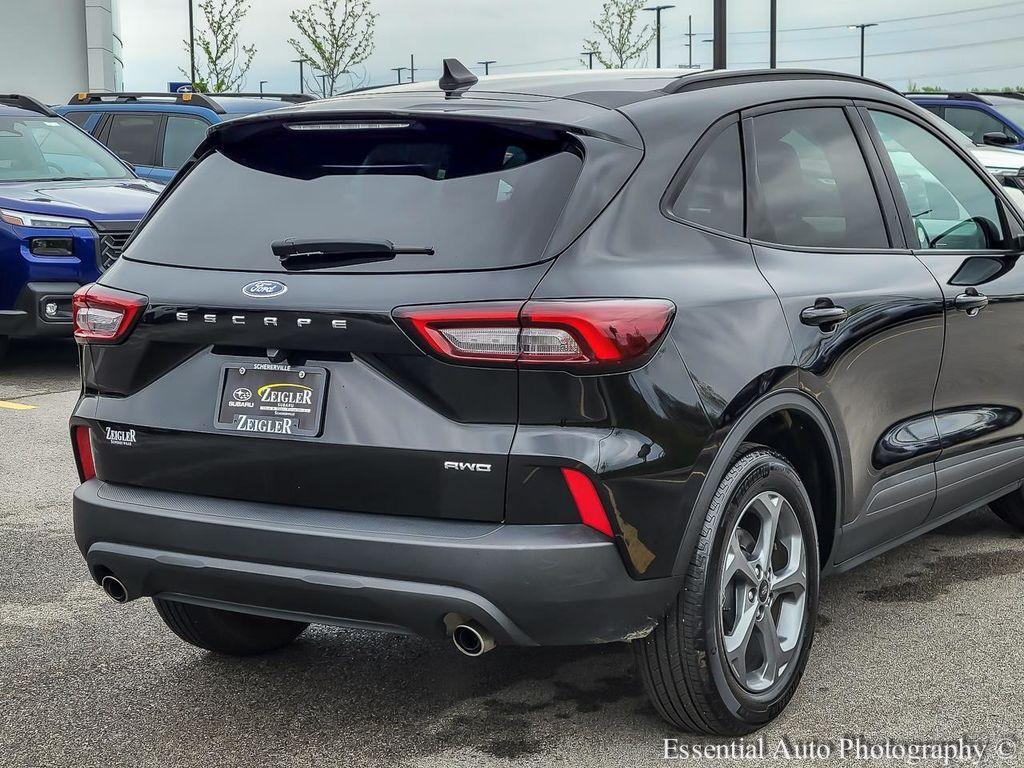 used 2025 Ford Escape car, priced at $25,700