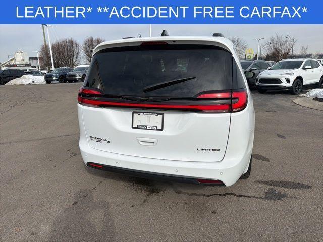 used 2025 Chrysler Pacifica car, priced at $33,100
