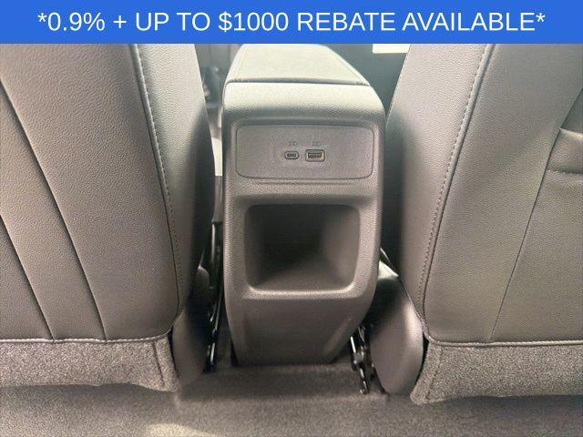 new 2026 Buick Envista car, priced at $27,680