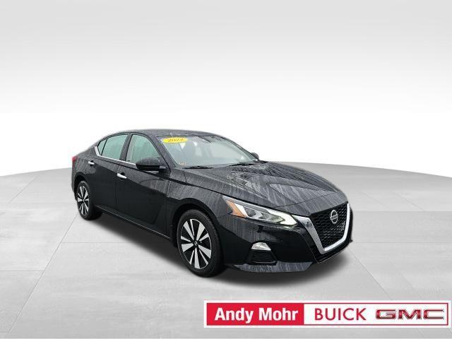 used 2022 Nissan Altima car, priced at $17,999
