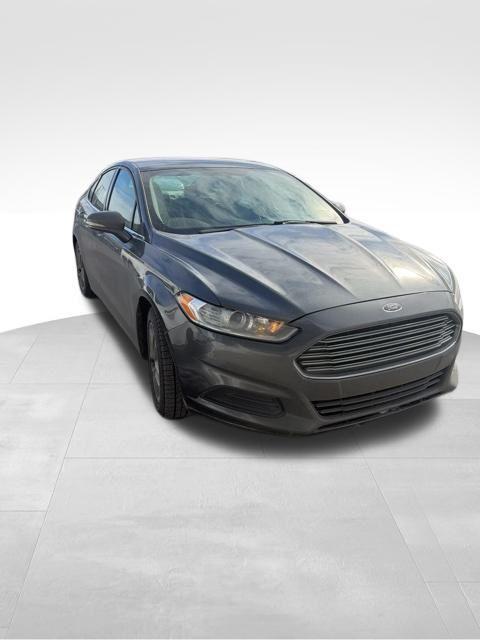 used 2016 Ford Fusion car, priced at $2,500