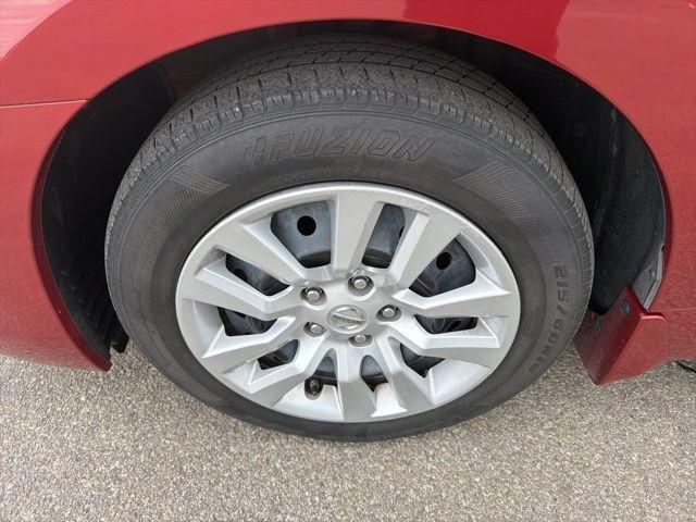 used 2015 Nissan Altima car, priced at $5,499