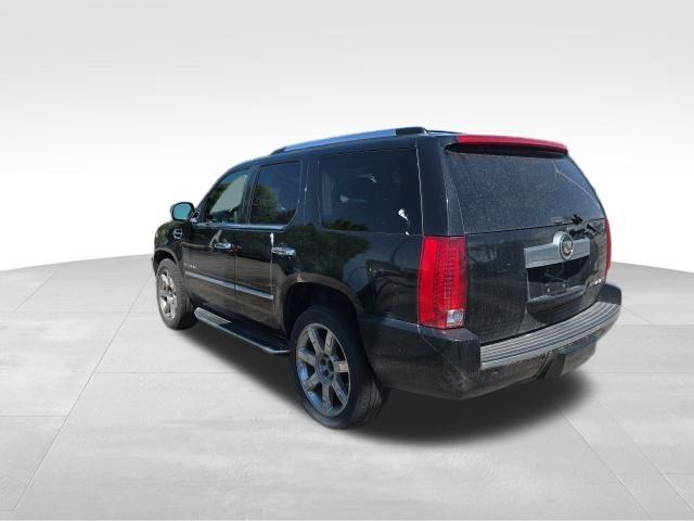 used 2008 Cadillac Escalade car, priced at $6,784