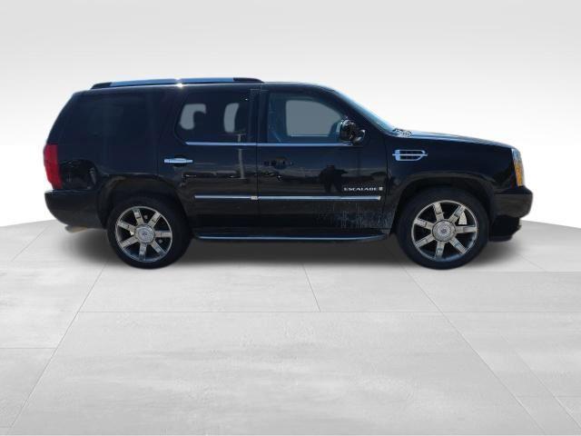 used 2008 Cadillac Escalade car, priced at $6,784