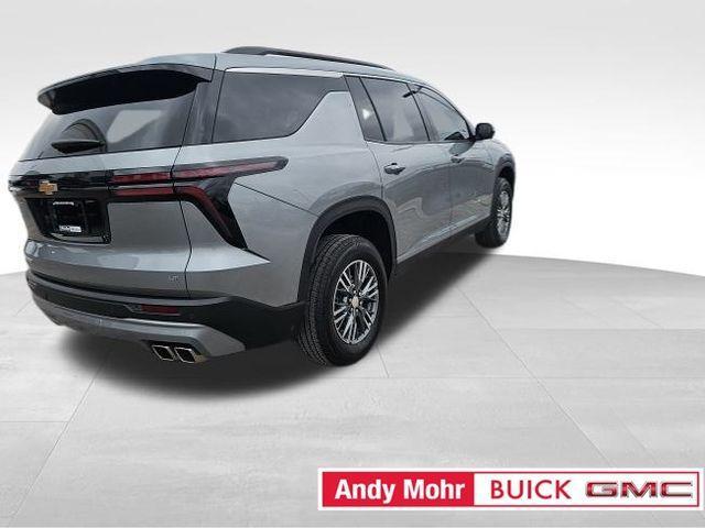 used 2024 Chevrolet Traverse car, priced at $32,899