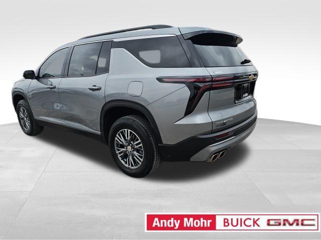 used 2024 Chevrolet Traverse car, priced at $32,899