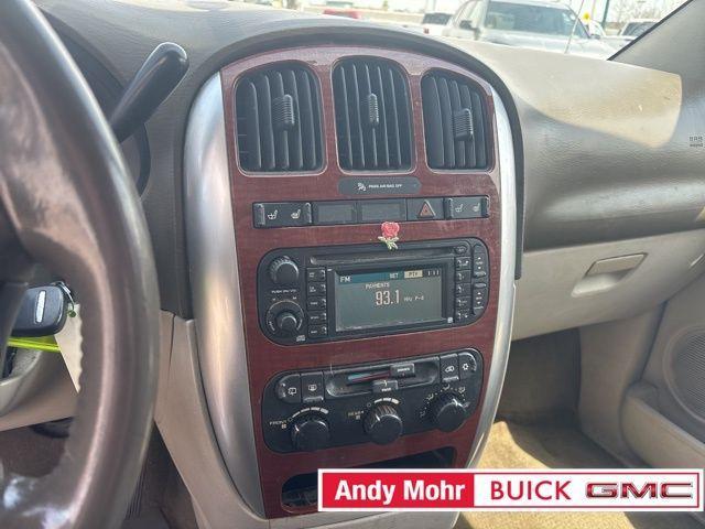 2006 Sunset Bronze Pearlcoat Chrysler Town & Country