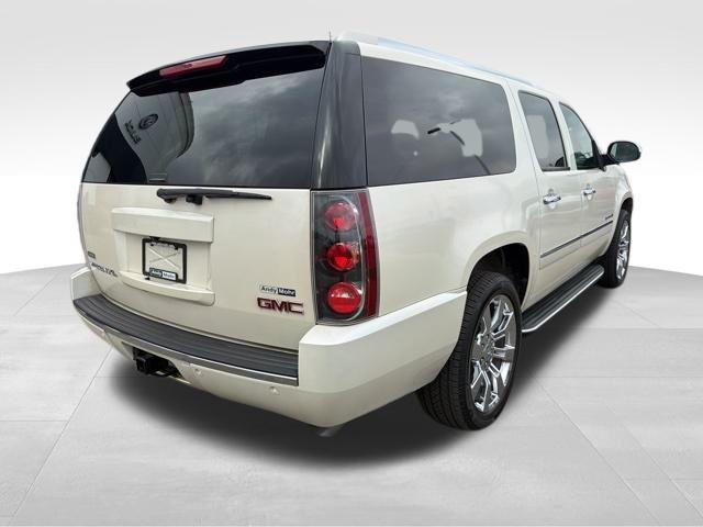 used 2009 GMC Yukon XL car, priced at $9,999