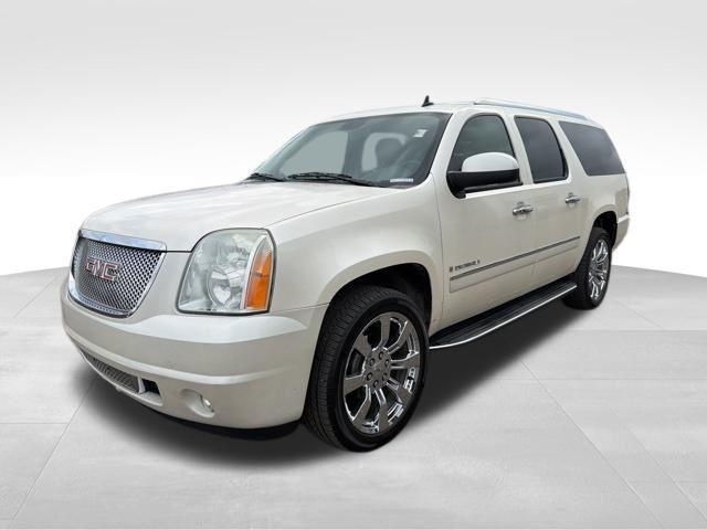 used 2009 GMC Yukon XL car, priced at $9,999