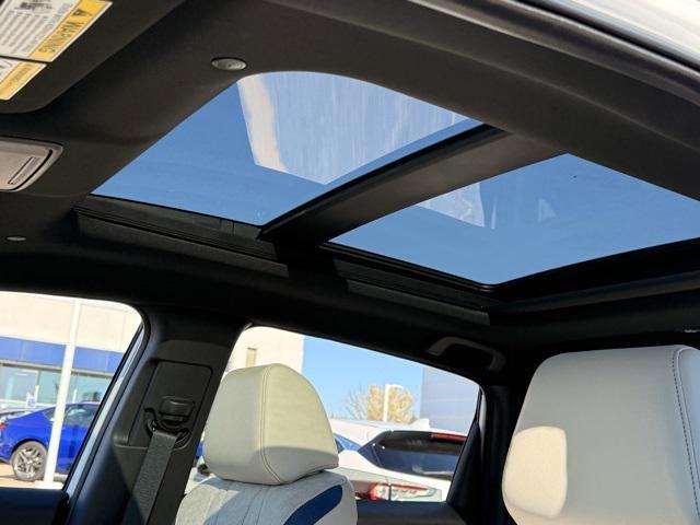 new 2025 Acura ADX car, priced at $40,326