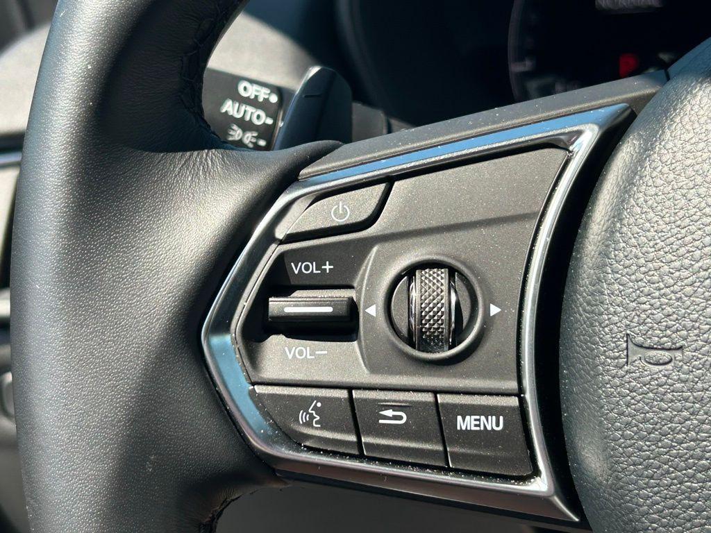 used 2025 Acura TLX car, priced at $41,990