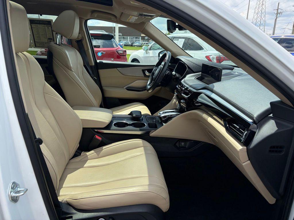 used 2022 Acura MDX car, priced at $38,667