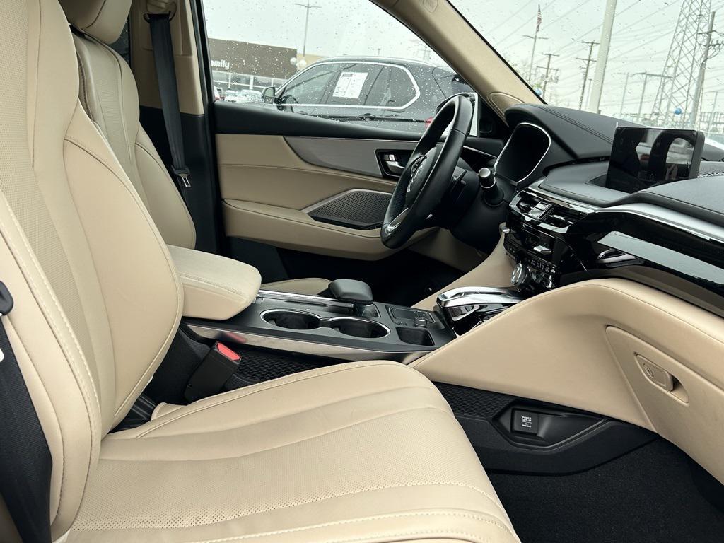 used 2024 Acura MDX car, priced at $50,990