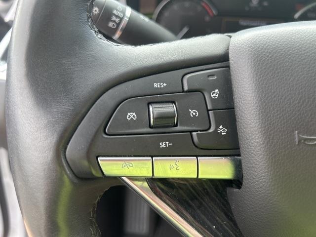 used 2022 Cadillac XT6 car, priced at $35,000