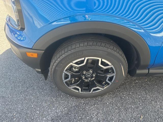 new 2025 Ford Bronco Sport car, priced at $34,223