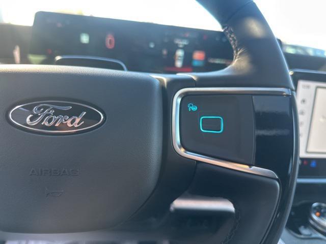 new 2025 Ford Expedition car, priced at $79,484